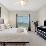 Tropical 3Br Suite-2 Resort Style Pools-5 Mil To Bay-Gym-Close To Beach
