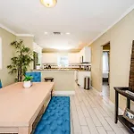 Beautiful Pool House In Old Seminole Heights!