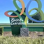 Hideout On The Hillsborough Is A Gorgeous Renovated 3Br Pet Friendly Home On The Hillsborough River Located In The North End Of Seminole Heights
