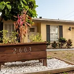 Upscale Ybor House With Outdoor Living Space