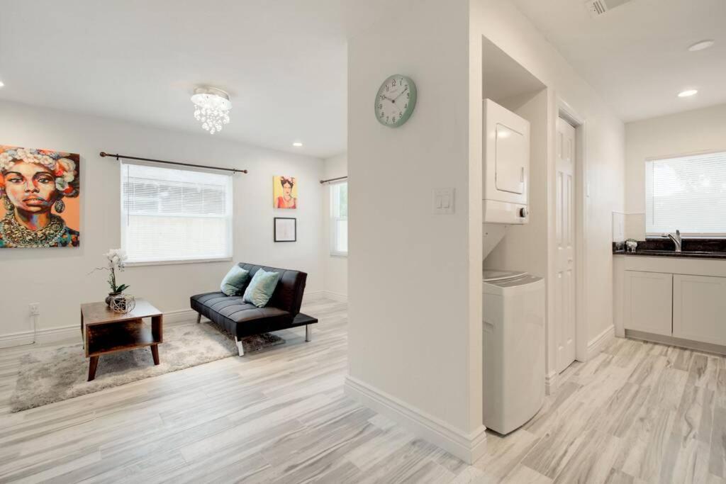 Modern Bayshore 44 Tampa
