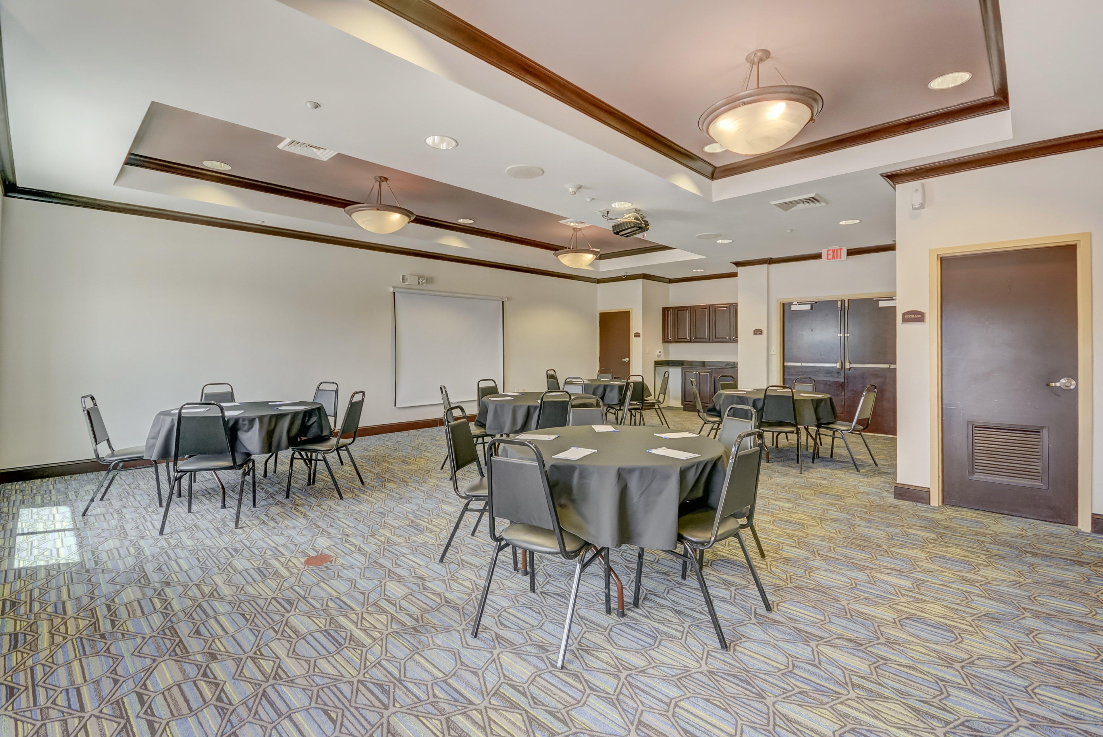 Express & Tampa-usf-busch Gardens By Ihg Tampa