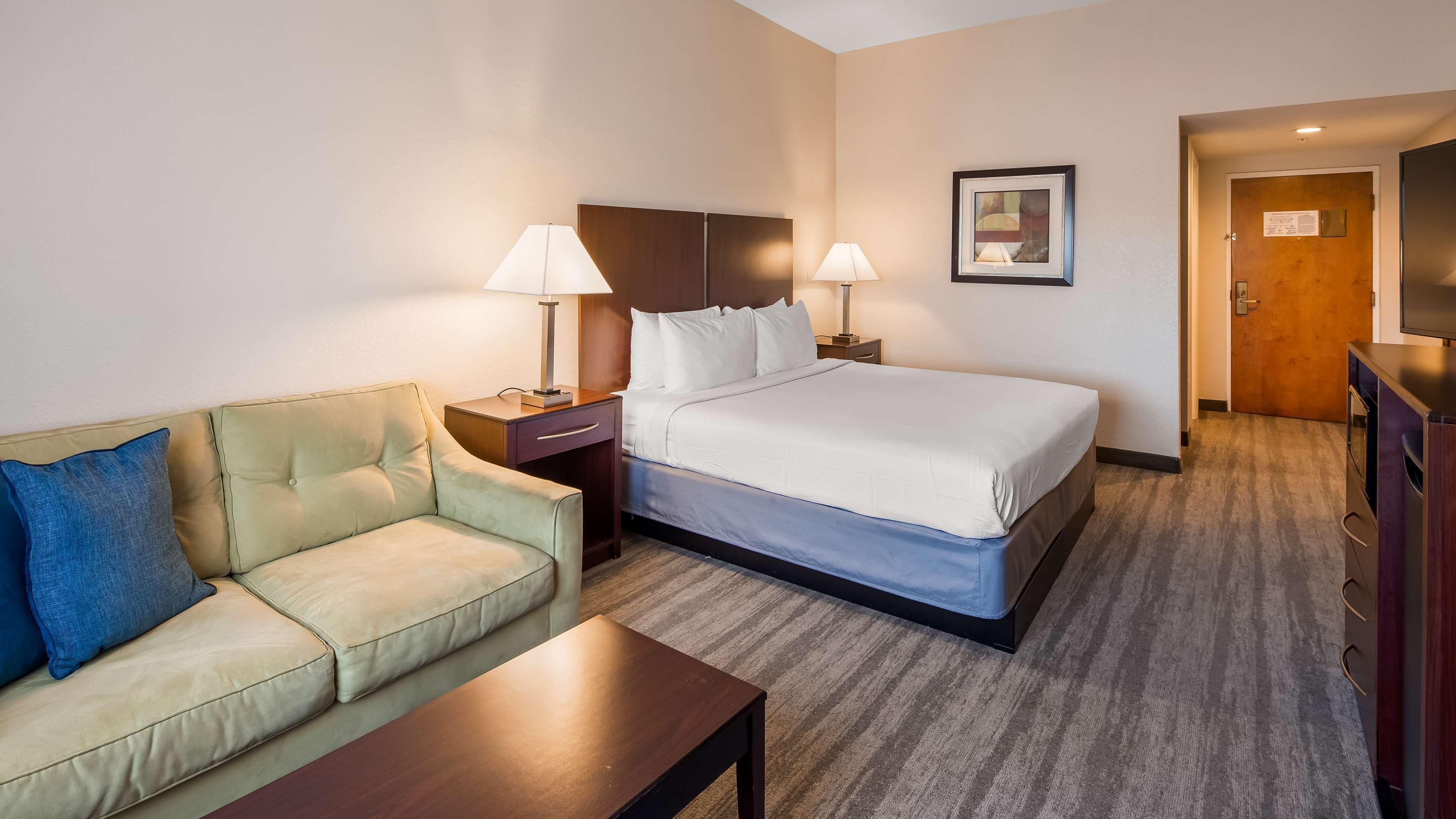Western 3* Tampa