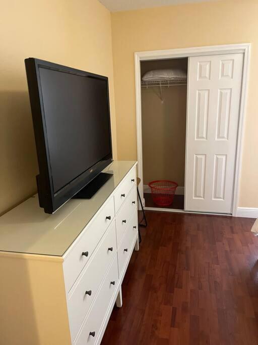 Holiday home 4- Bedroom Bucs House In The Heart Of Bay Tampa