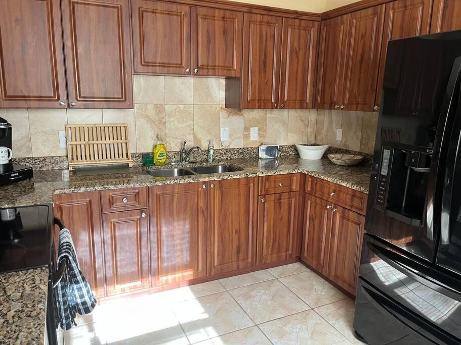 4- Bedroom Bucs House In The Heart Of Bay