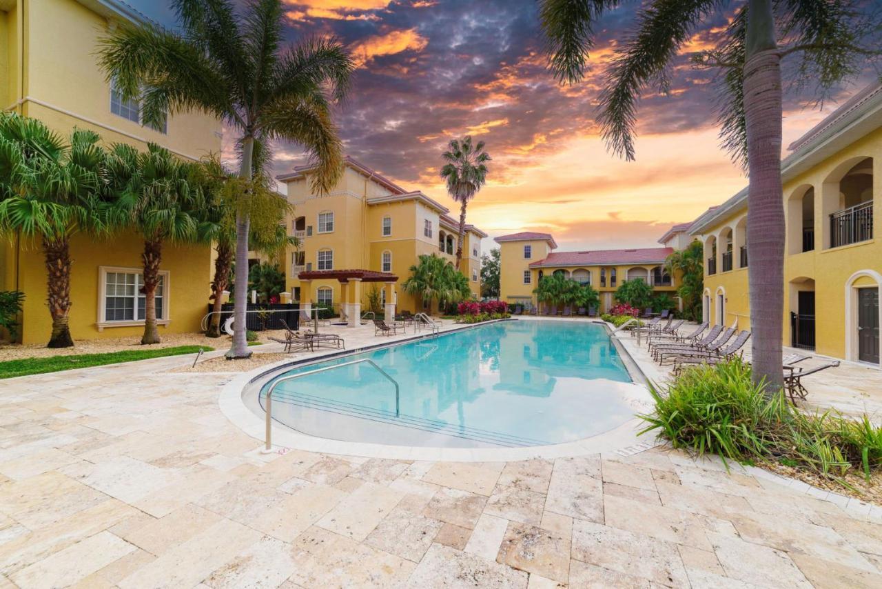 Tropical 3br Suite-2 Style Pools-5 Mil To Bay-gym-close To Apartment Tampa