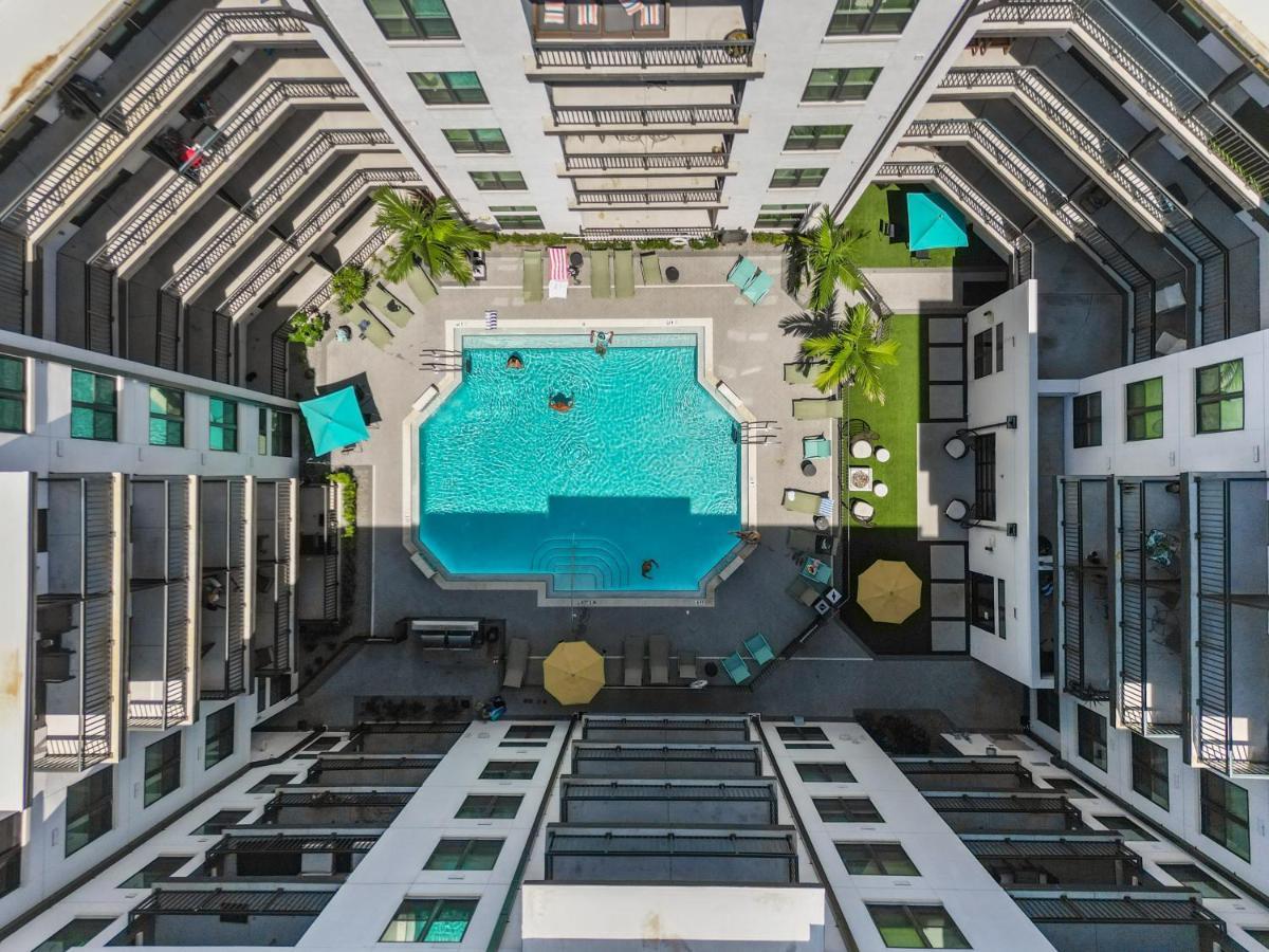 Perfect Getaway Llc Apartment Tampa
