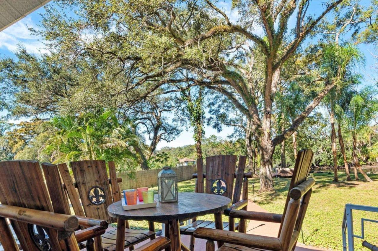 Holiday home Hideout On The Hillsborough Is A Gorgeous Renovated 3br Pet Friendly On The Hillsborough River Located In The North End Of Seminole Heights *