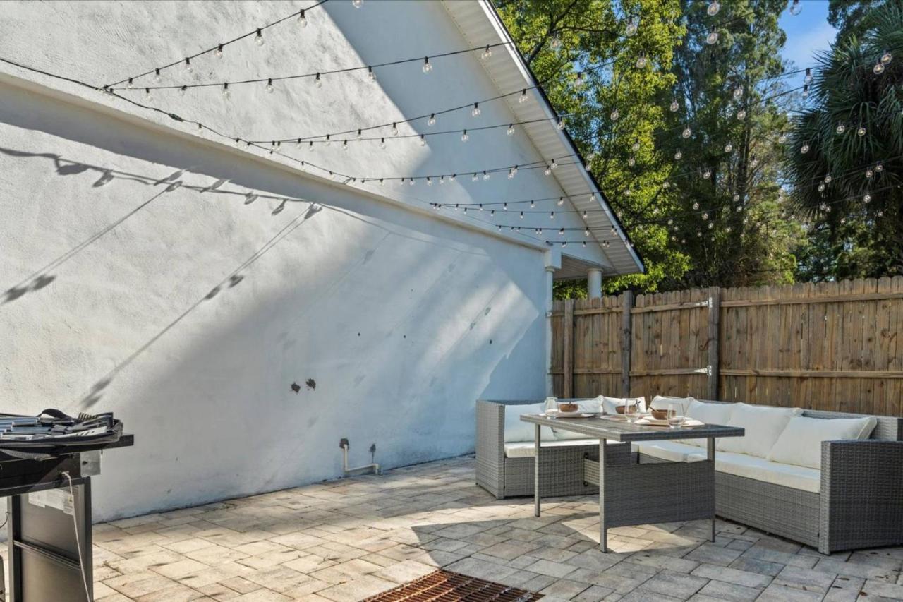 Holiday home Hideout On The Hillsborough Is A Gorgeous Renovated 3br Pet Friendly On The Hillsborough River Located In The North End Of Seminole Heights *