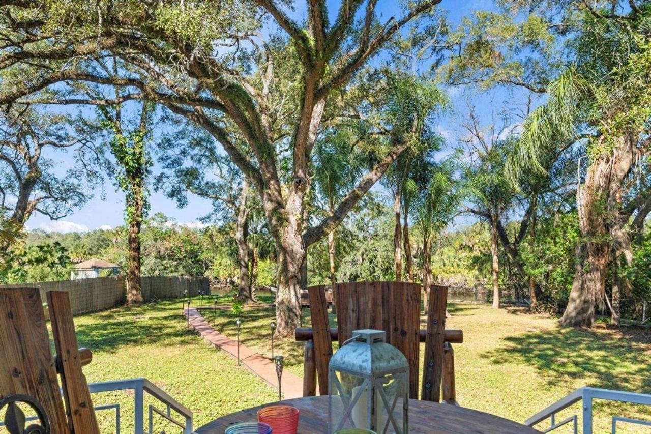 Hideout On The Hillsborough Is A Gorgeous Renovated 3br Pet Friendly On The Hillsborough River Located In The North End Of Seminole Heights * Tampa