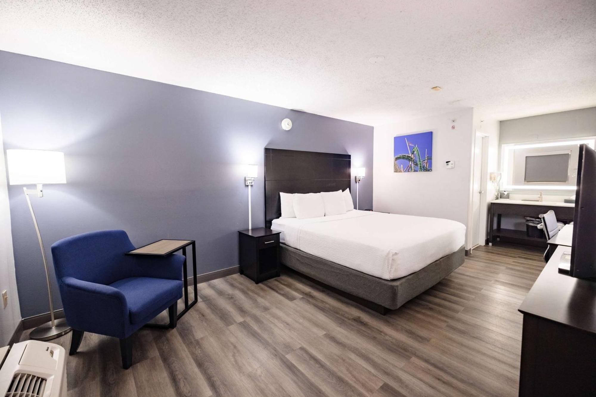 Hotel La Quinta By Wyndham Near Busch Gardens Tampa
