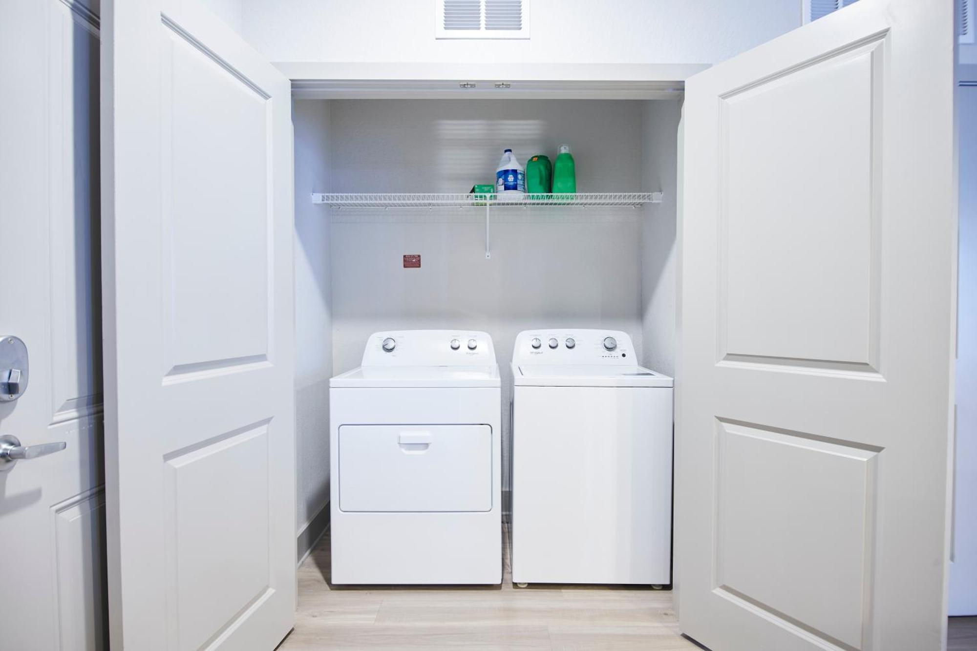 Perfect Getaway Llc Apartment Tampa