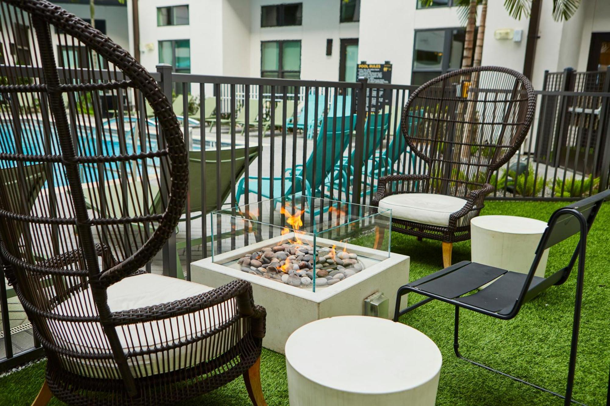 Perfect Getaway Llc * Tampa