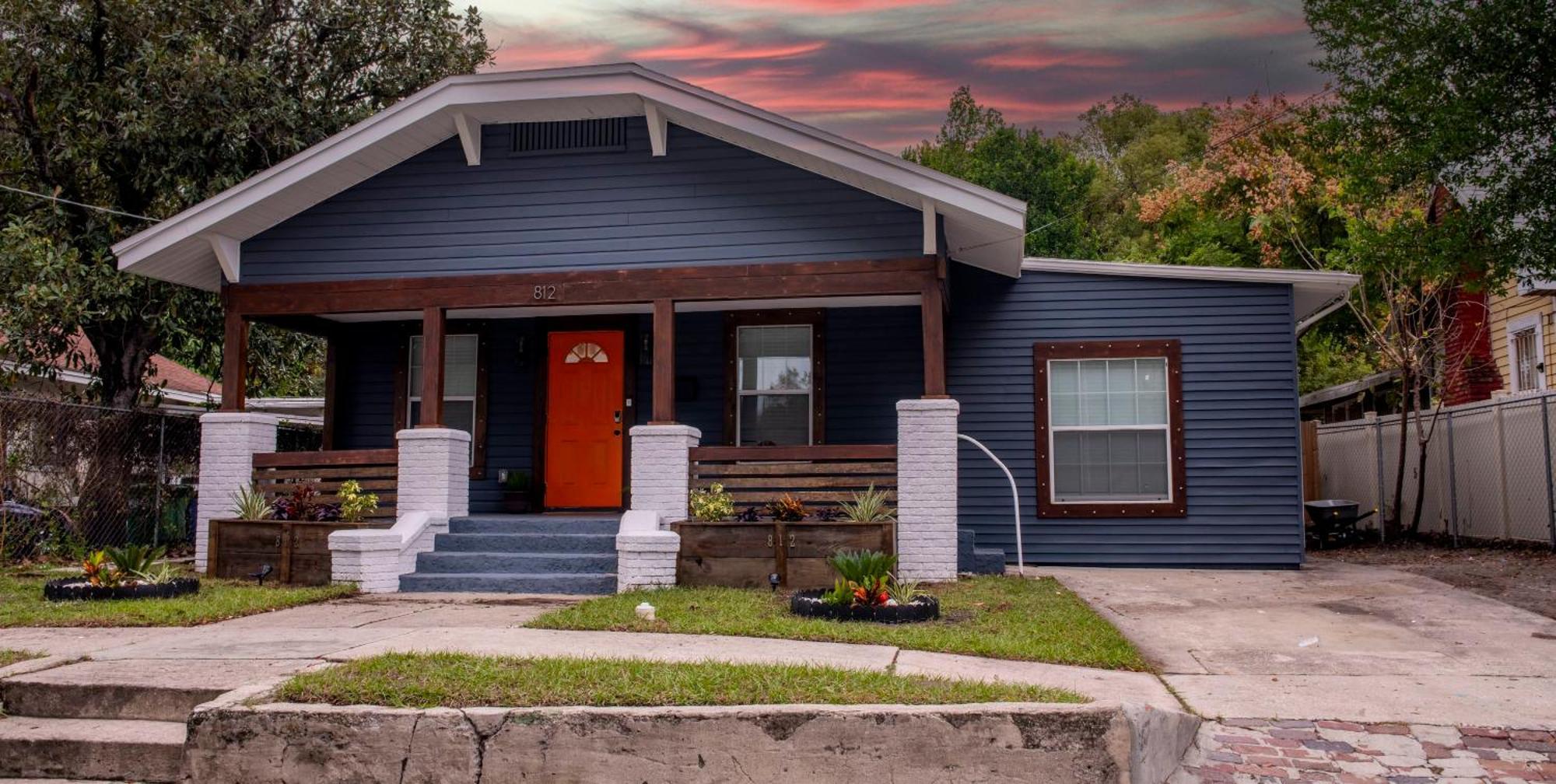 Holiday home Downtown 4br W Outdoor Living Has Power Tampa
