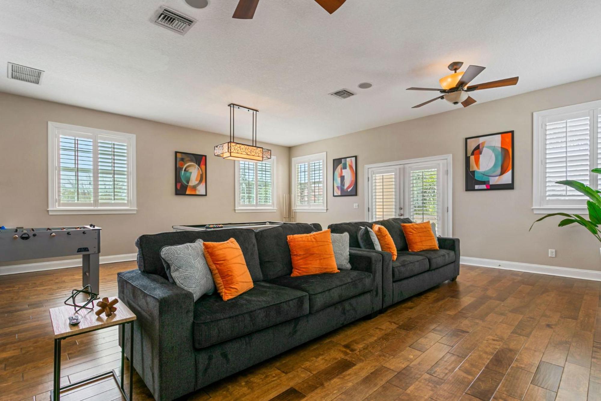 6br Family Escape-pool Sports Courts Game Tampa