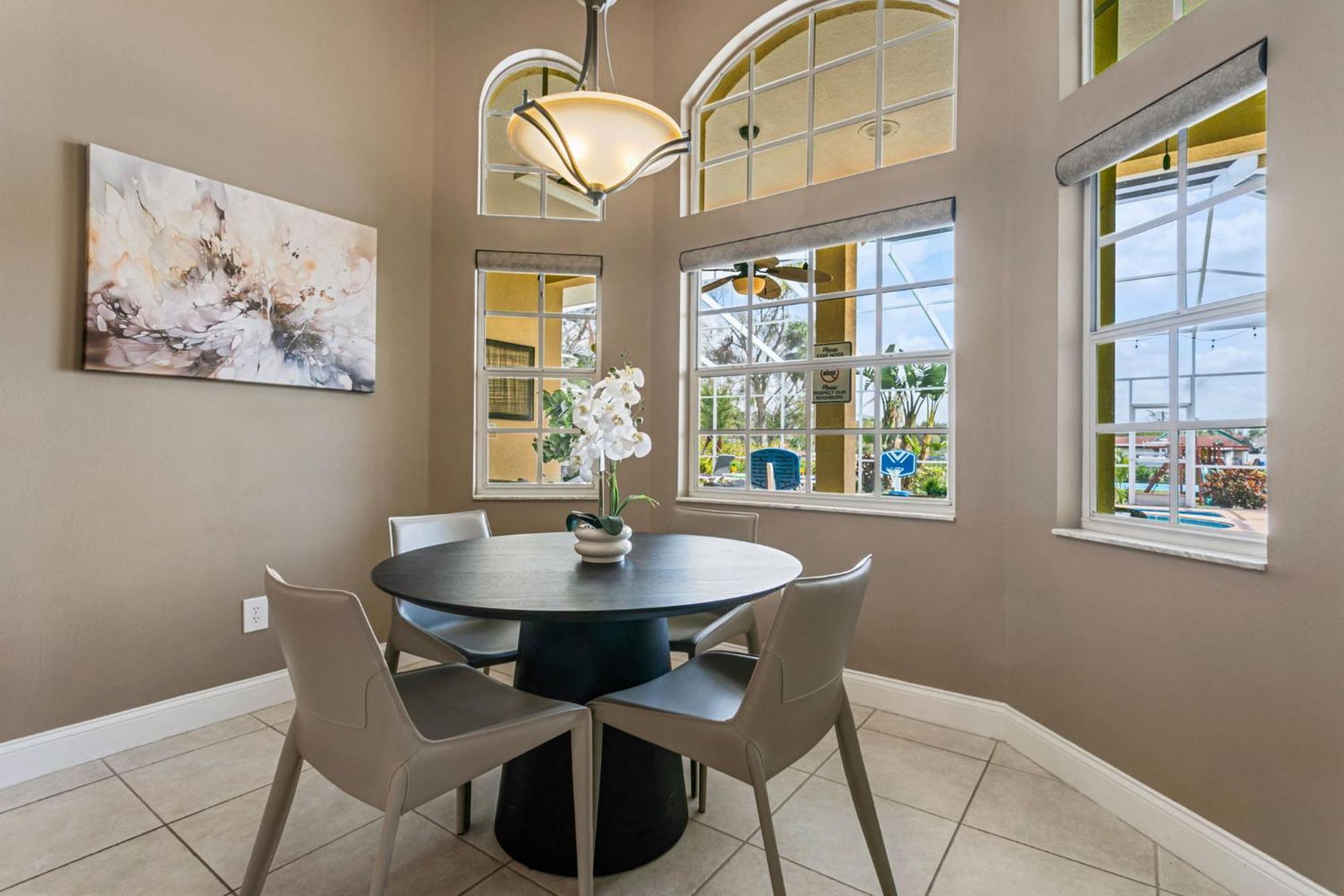 6br Family Escape-pool Sports Courts Game Tampa
