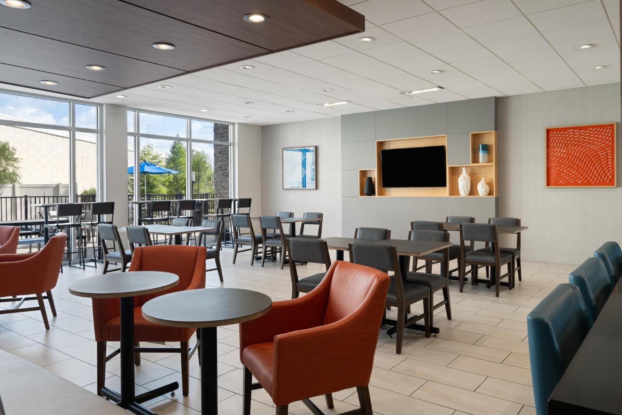 Express & - East - Ybor By Ihg 3*