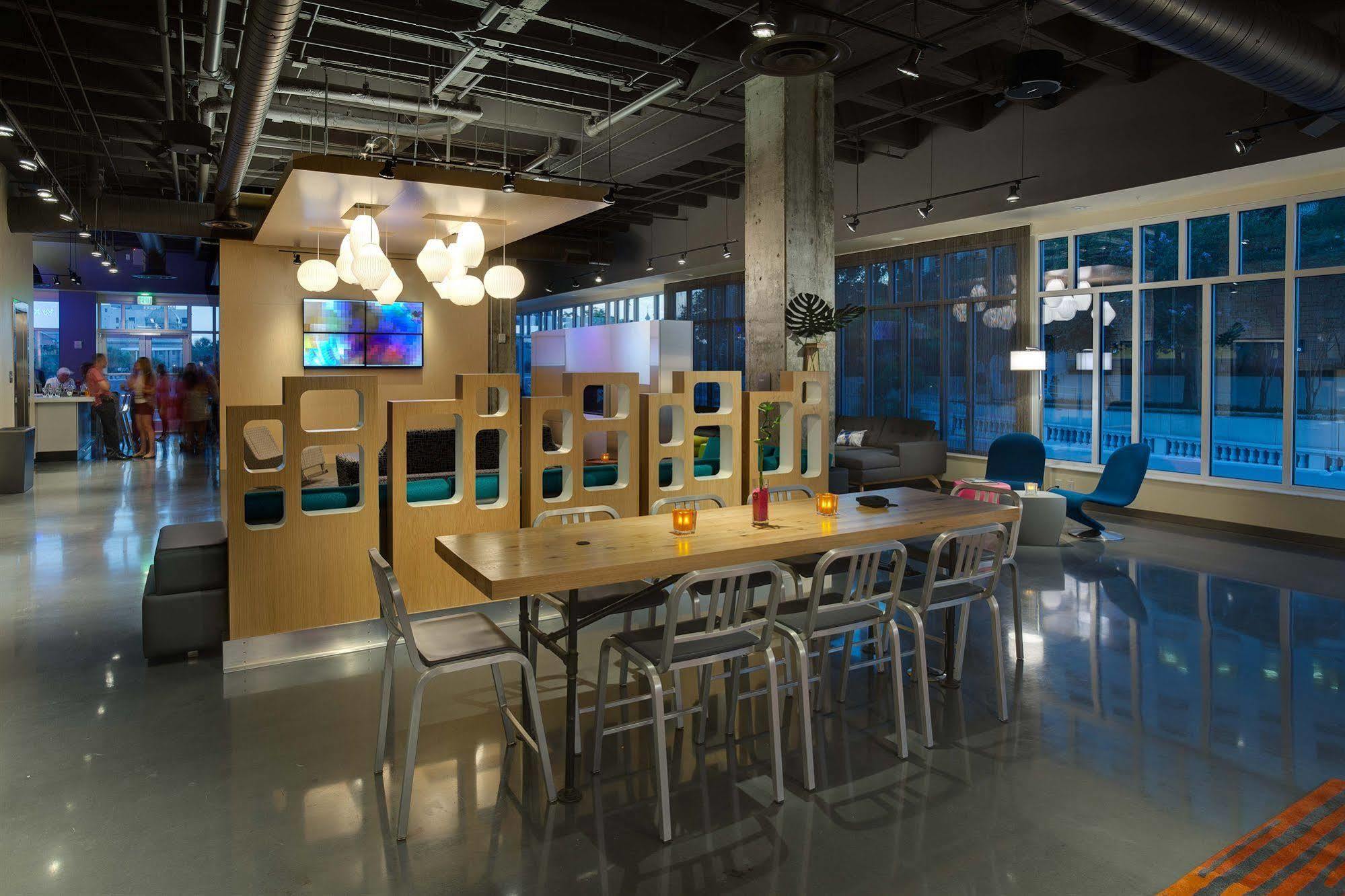 Aloft - Downtown Hotel