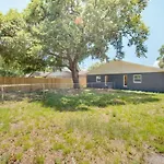 Modern Bayshore Home 50
