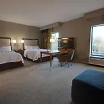 Hampton Inn & Suites By Hilton Tampa Busch Gardens Area
