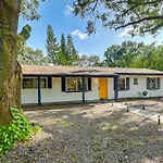 3 Mi To Usf Chic Home With Yard In Tampa!