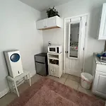 Cozy Studio Conveniently