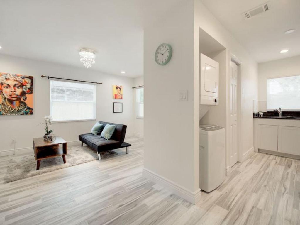 Apartment Modern Bayshore 50 *