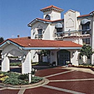Hotel La Quinta Airport Stadium Westshore