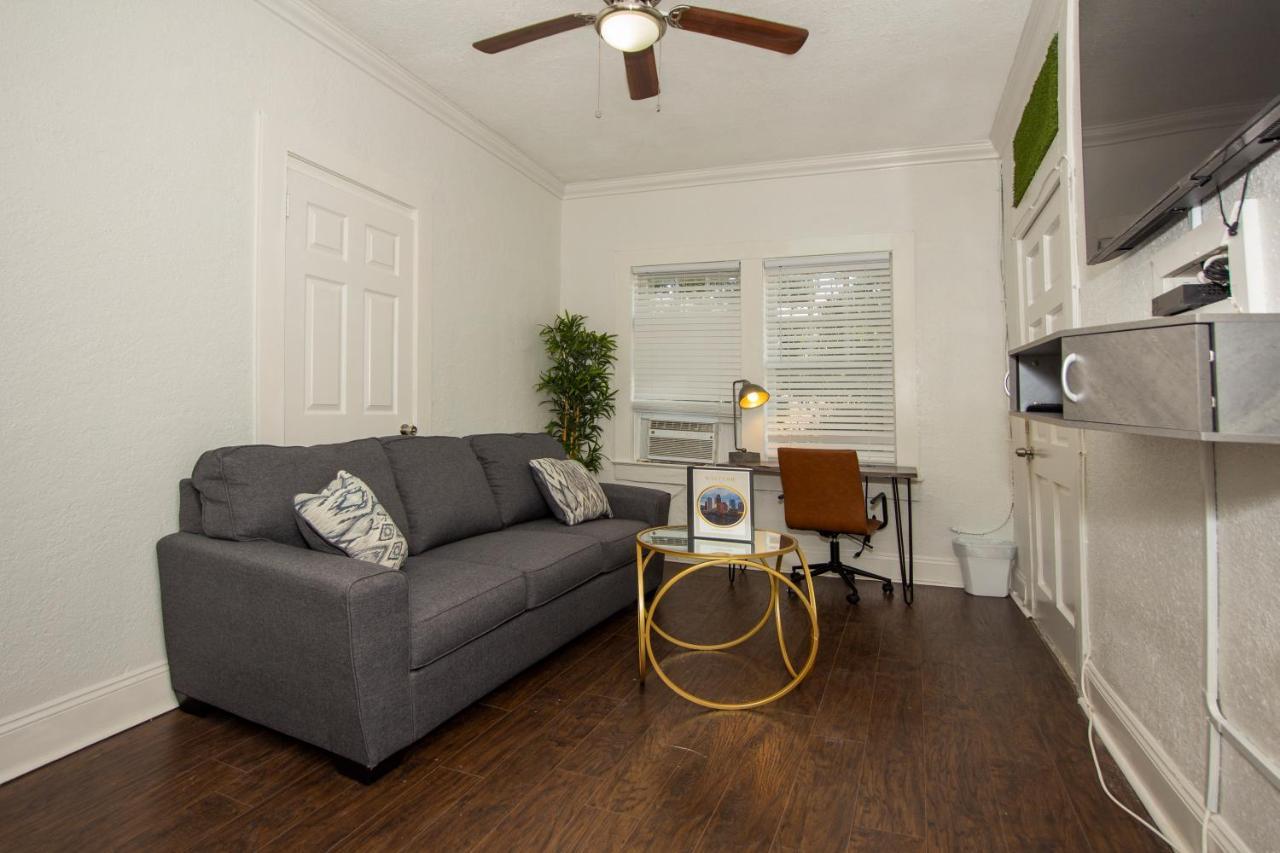 Apartment Modern Westshore Tampa