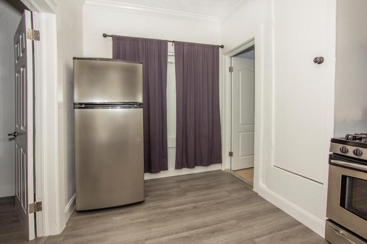 Apartment Modern Westshore