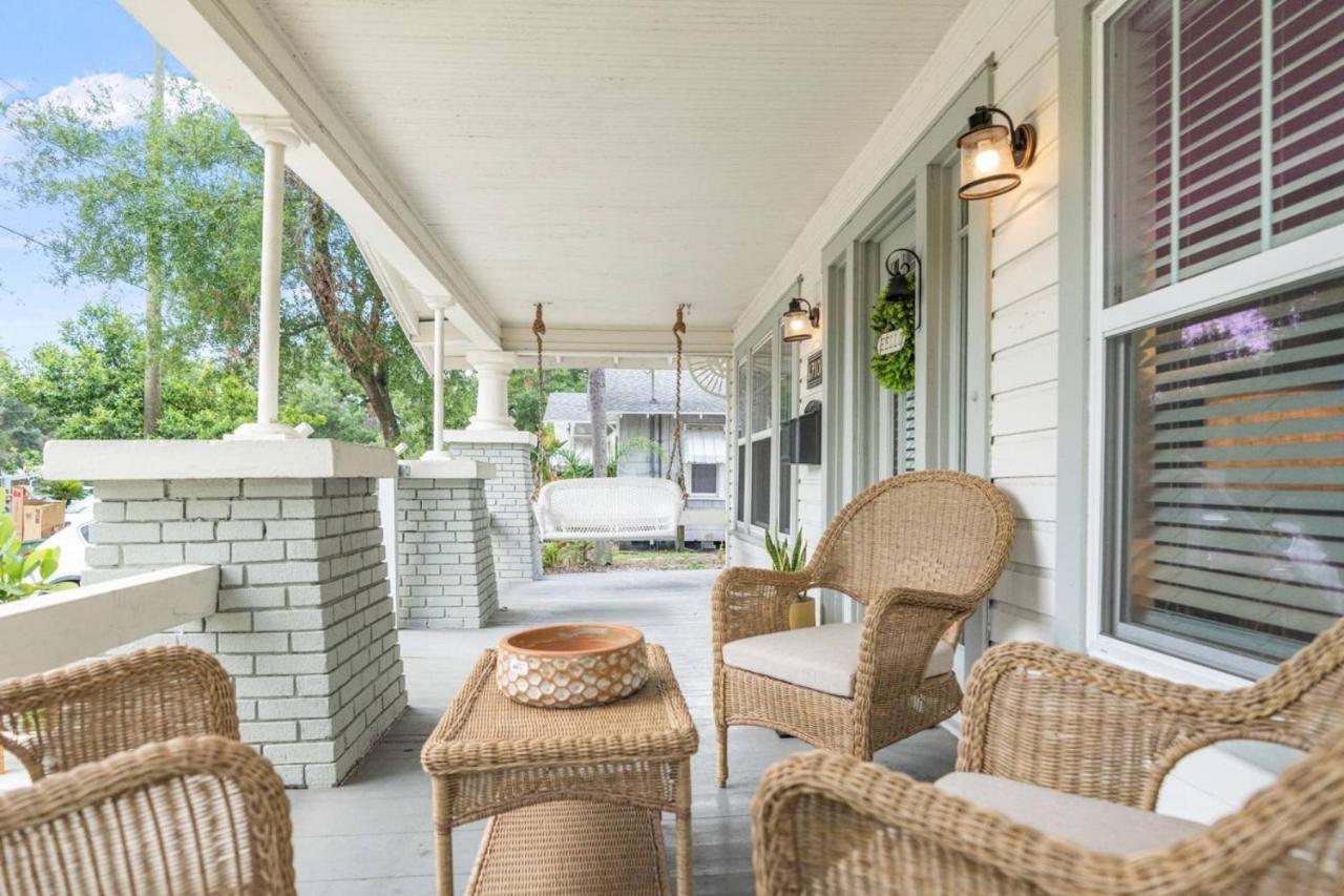 Beekeeper's - Beautifully Renovated 1929 With 2 Bedrooms On Brick Street Near Tampa's Attractions *