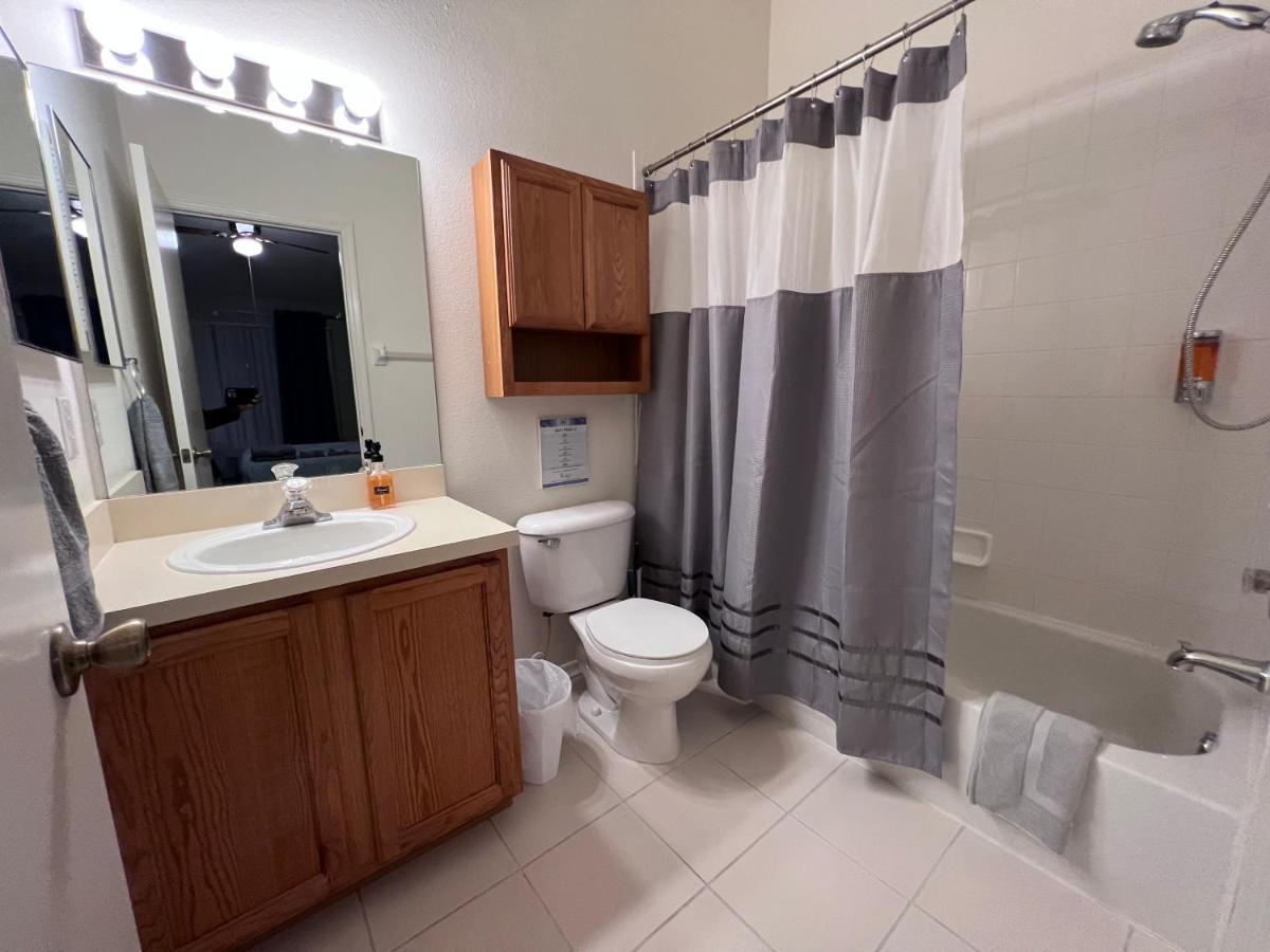 Elegant Long -king Bed - Pool - Wifi - Palms - Moffitt - Gated - Pets Ok - In New By Hunters - Live Oak - Cory Isles Area - H2