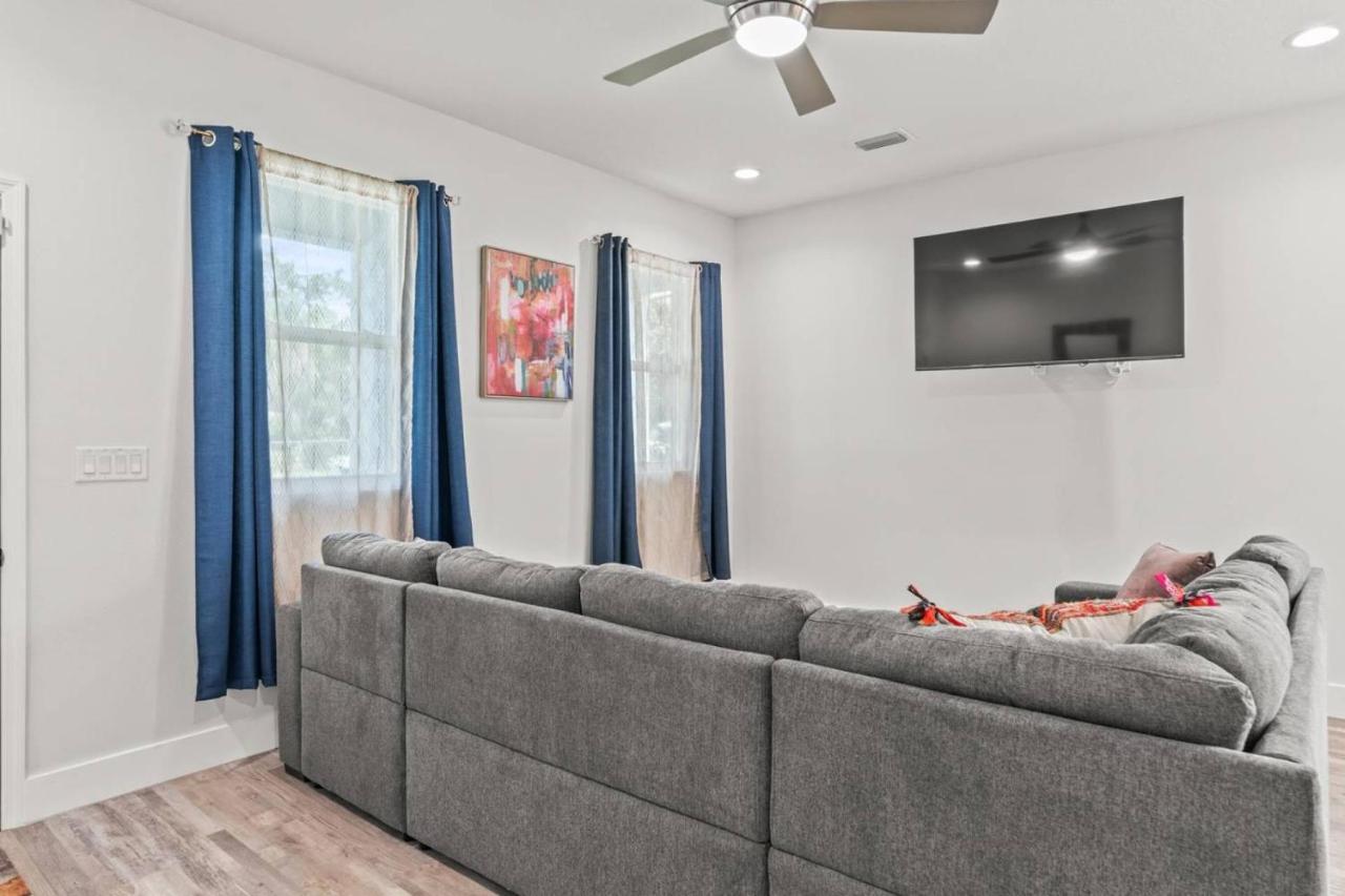 Holiday home Urban Getaway Brand New 3bd 2ba Pet-friendly Near The River *
