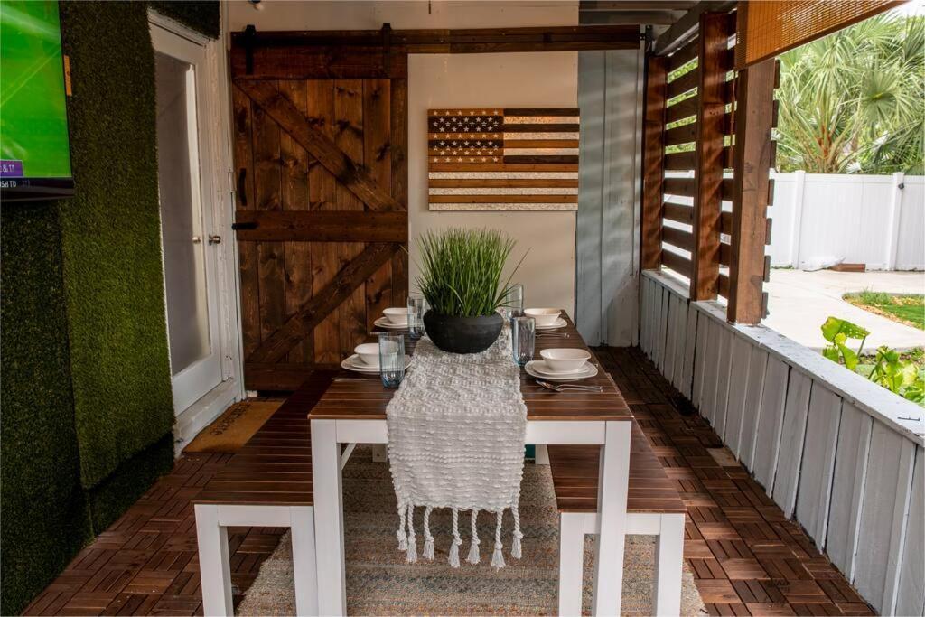 Holiday home Stylish 4br With Outdoor Space, Busch Gardens - Renovated *