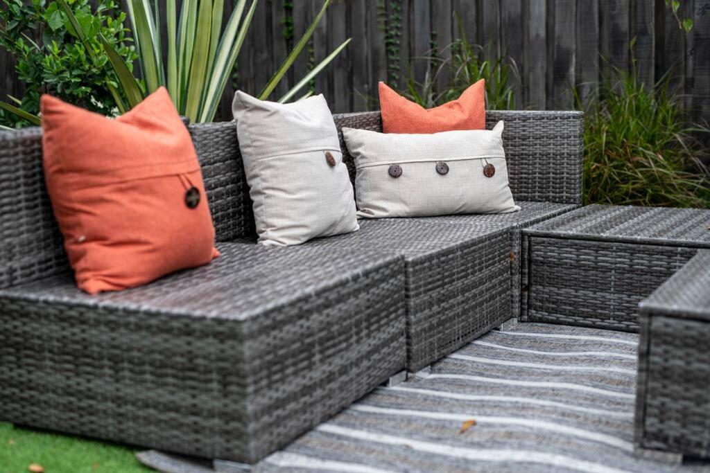 Stylish 4br With Outdoor Space, Busch Gardens - Renovated Holiday home