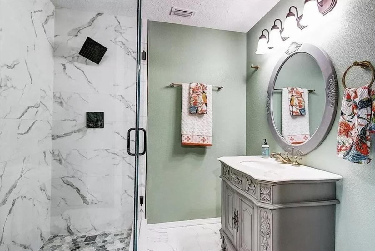 Jade Jewel - Well-appointed 4 Mi To Usf Campus And Busch Gardens Holiday home
