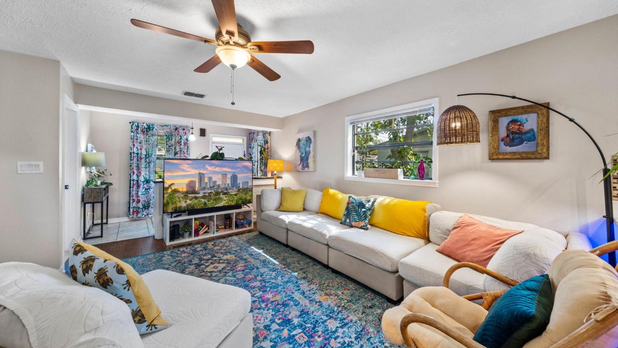 Zen Jungle House By Busch Gardens Sleeps 12 With Outdoor Games & Detached Play Space! Holiday home *
