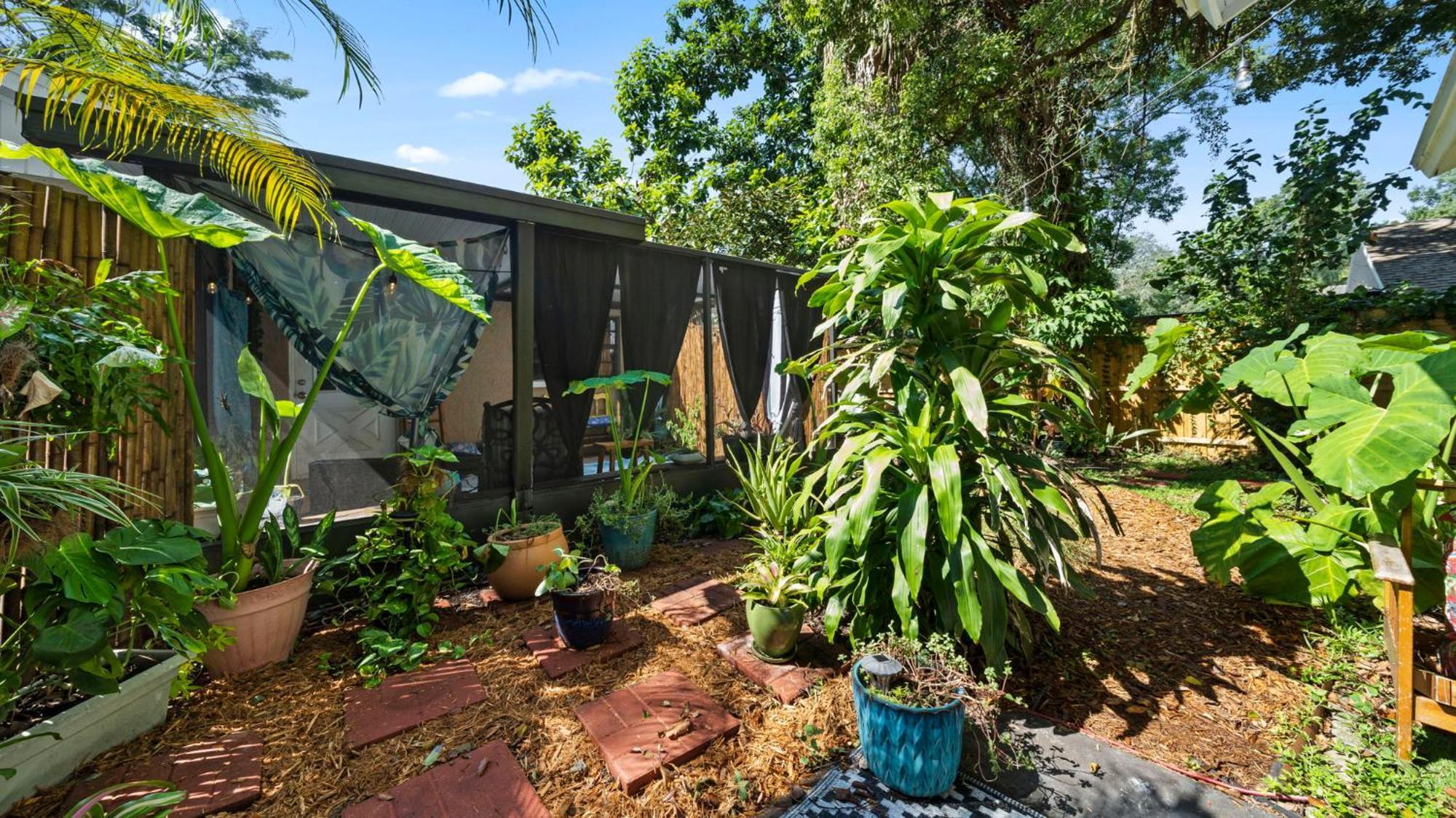 Zen Jungle House By Busch Gardens Sleeps 12 With Outdoor Games & Detached Play Space! * Tampa