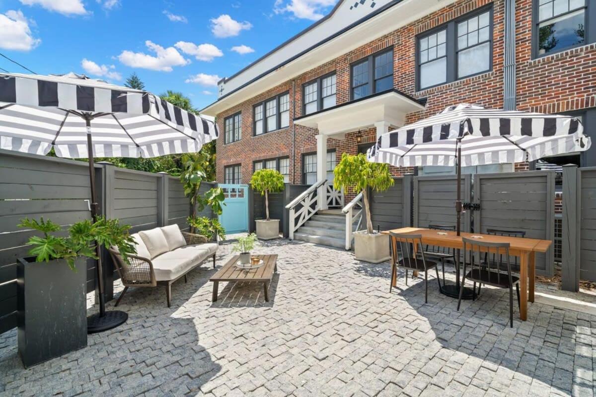 The Adaline #7 - Gorgeous Hyde Park Apartment, 2nd Floor, Steps To Bayshore *