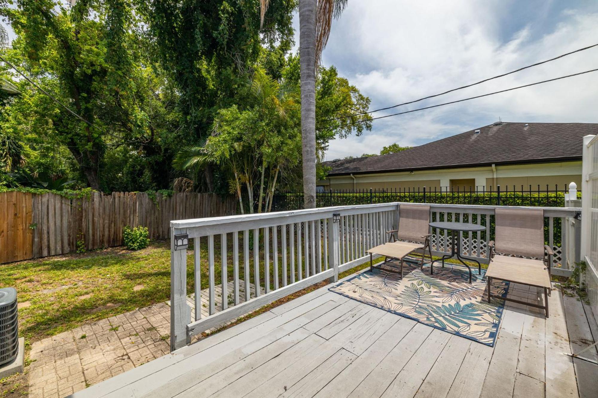 Apartment 1 Bedroom Unit In Hyde Park House Tampa