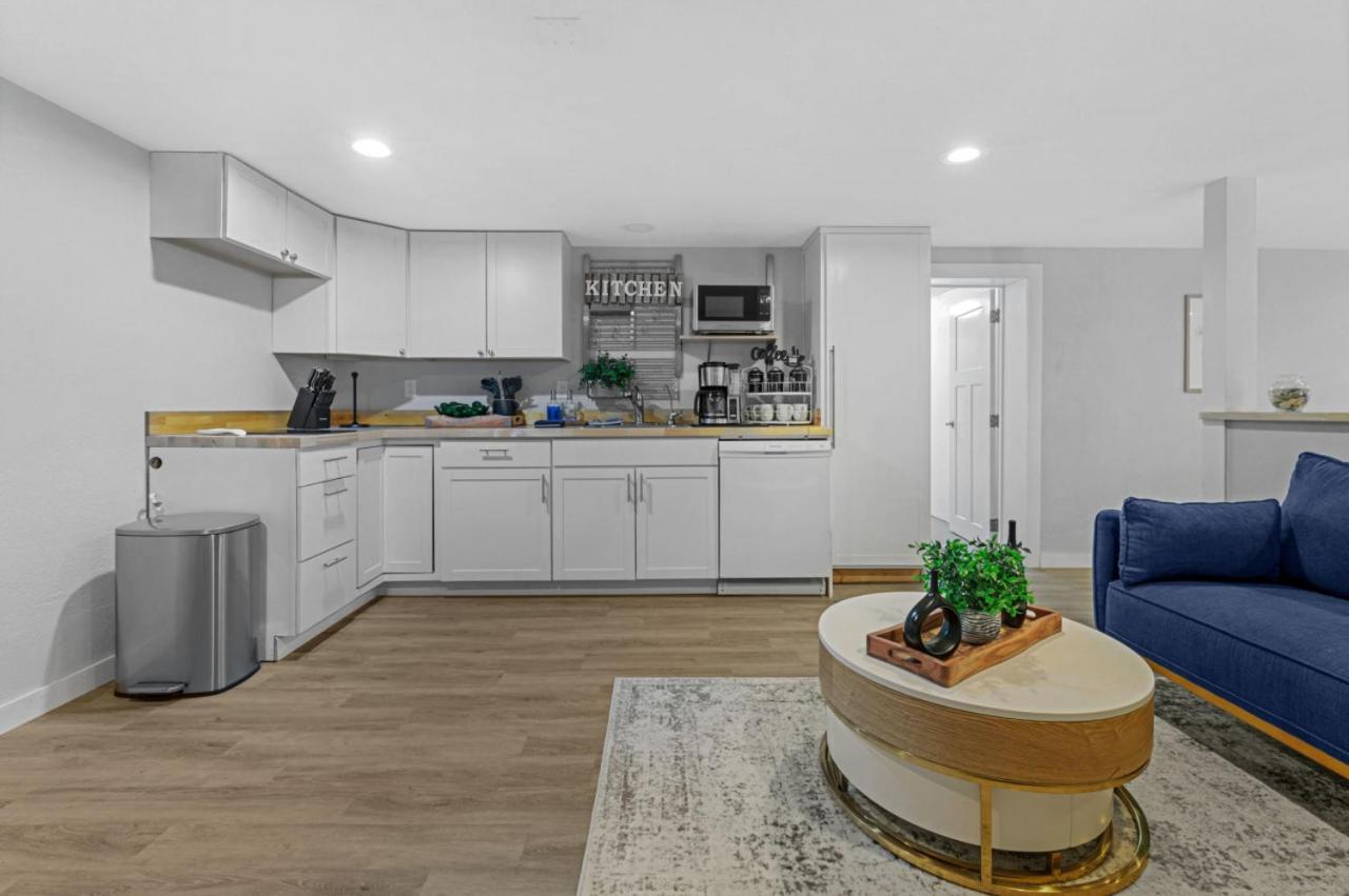 No 1 Largest Private Compound, 11br Sleeps 40