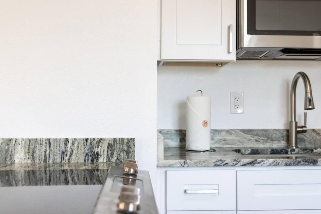 New Cozy 2br Heart Of Tampa
