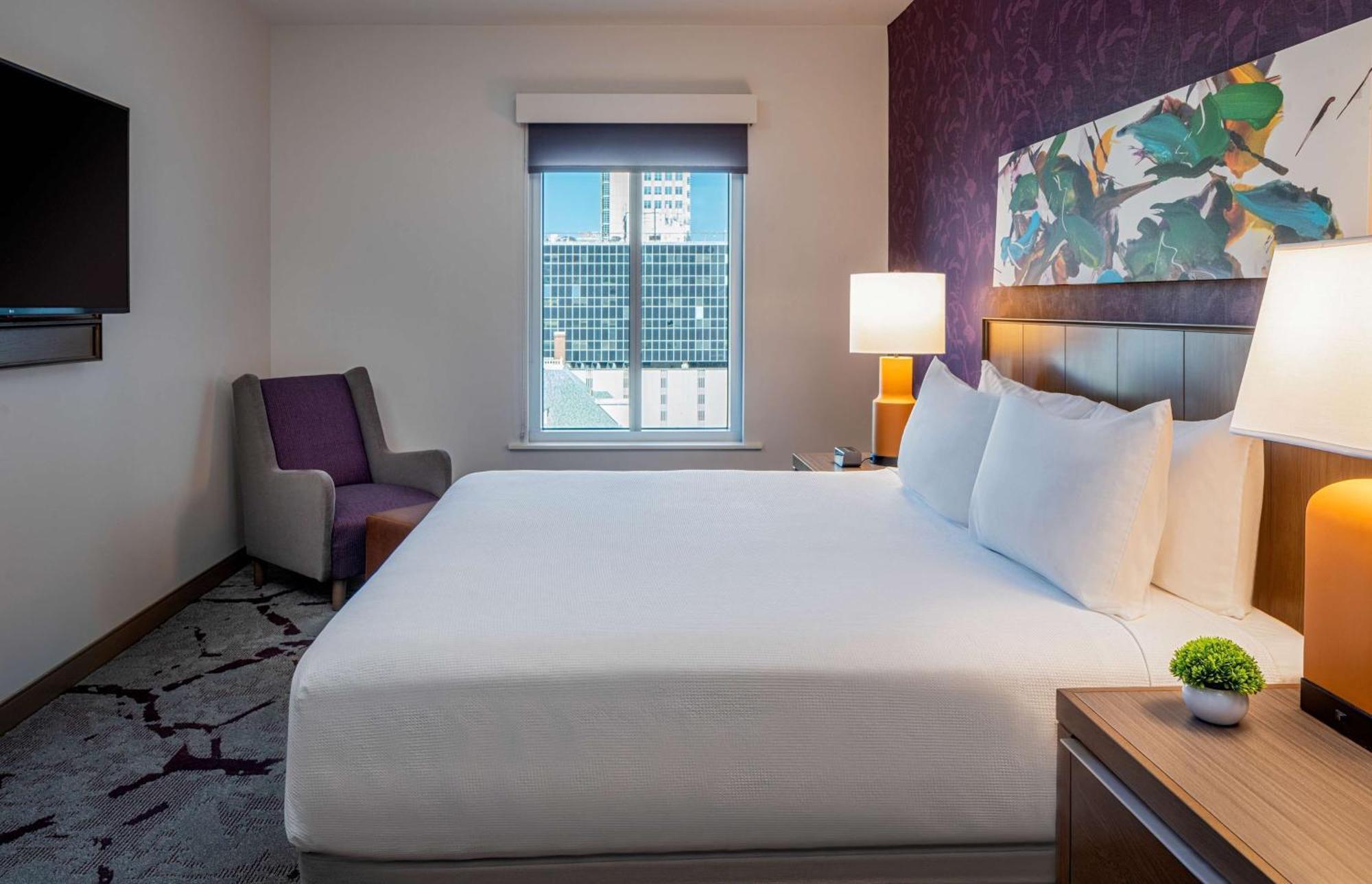 Hyatt House Downtown 3*