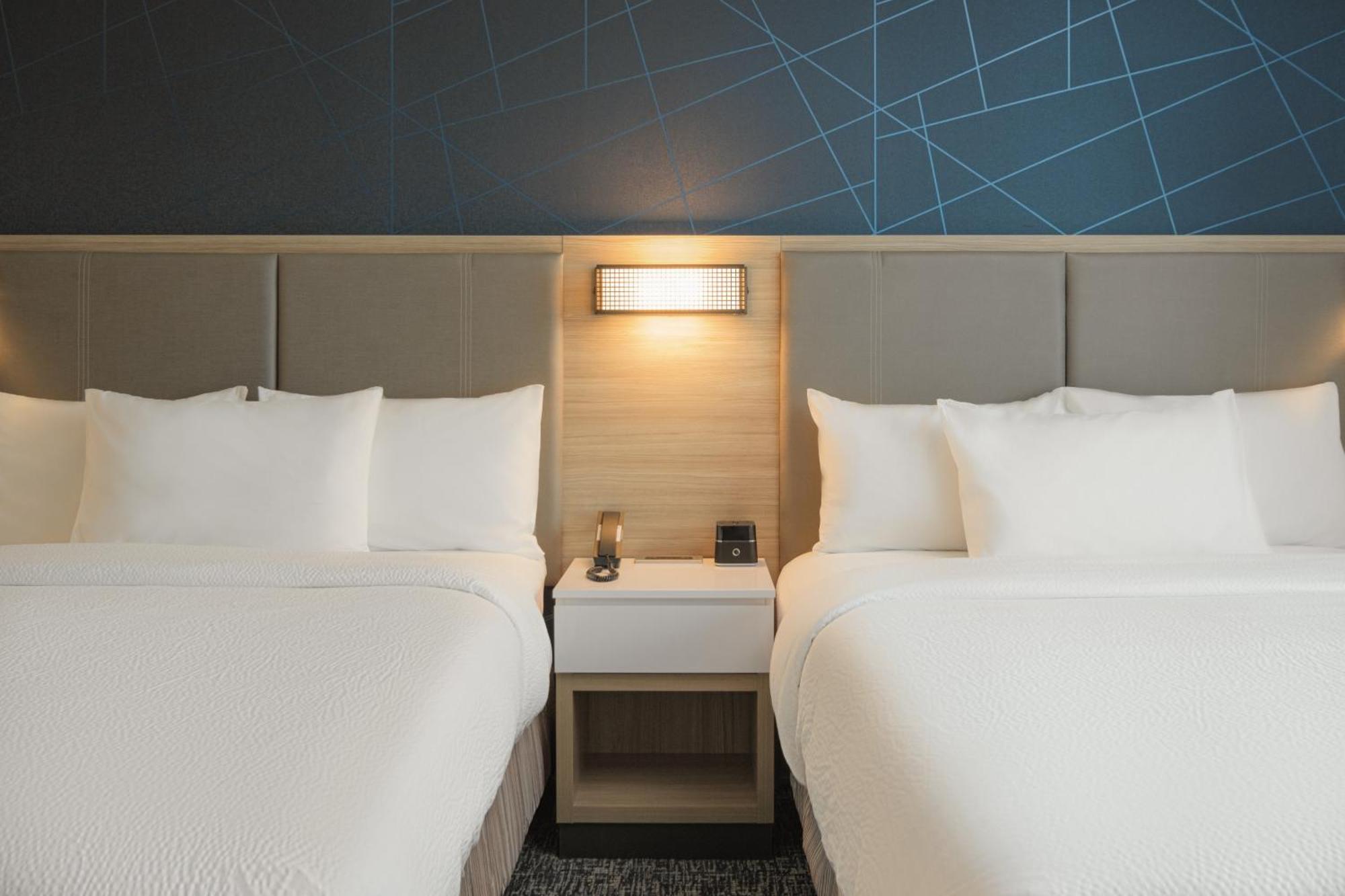 Springhill By Marriott Downtown Hotel