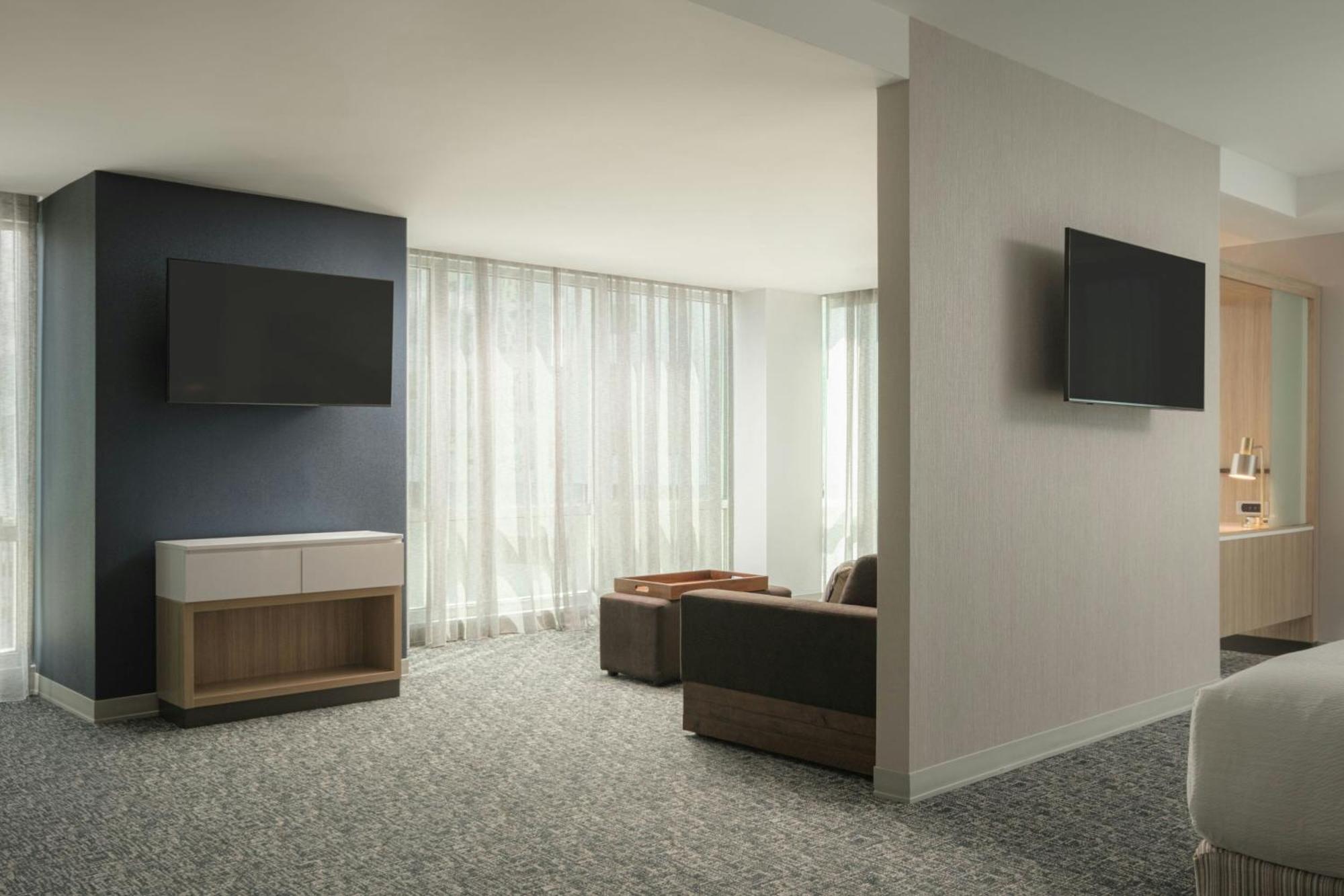 Springhill By Marriott Downtown