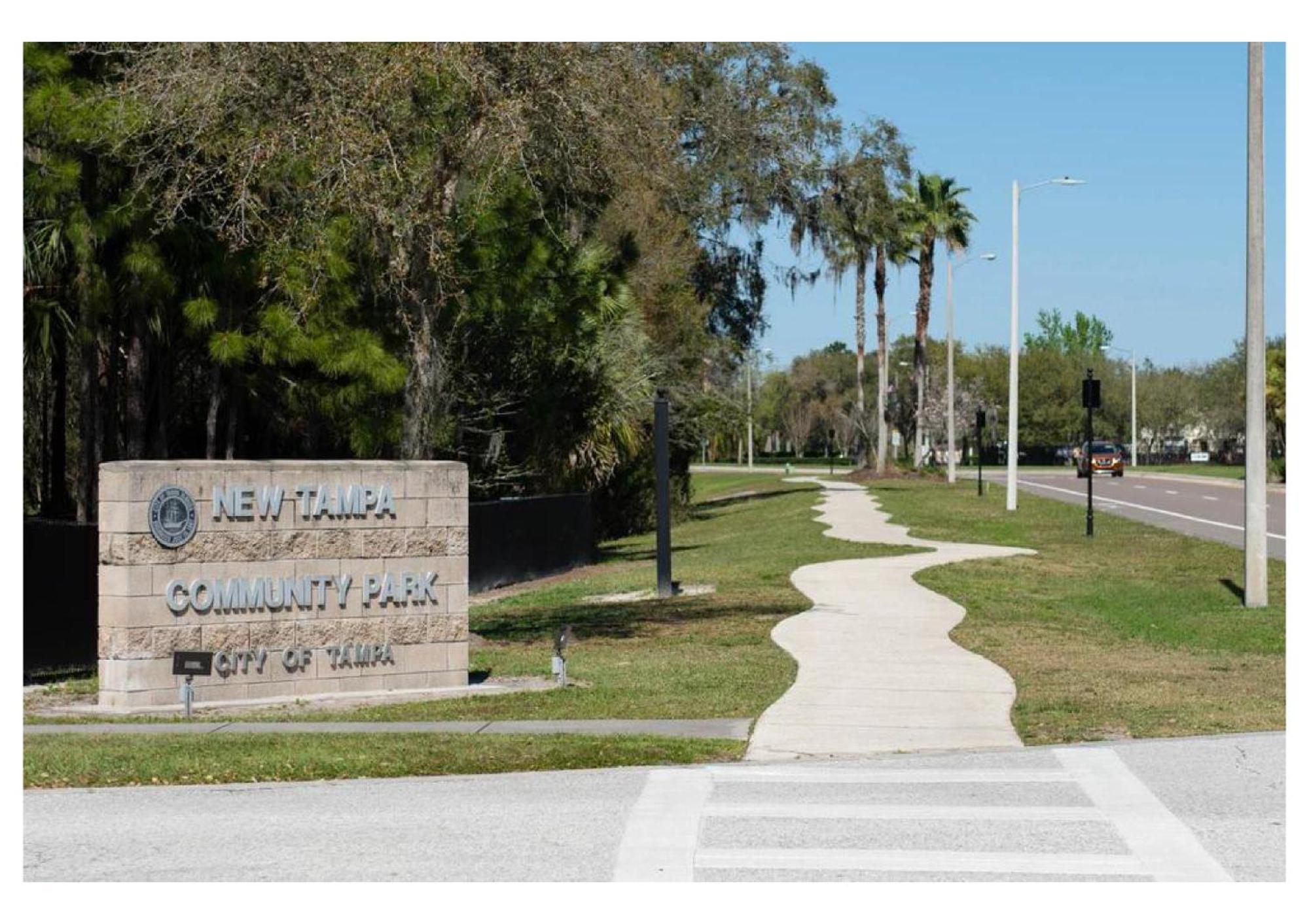 Holiday home Elegant Long -king Bed - Pool - Wifi - Palms - Moffitt - Gated - Pets Ok - In New By Hunters - Live Oak - Cory Isles Area - H2