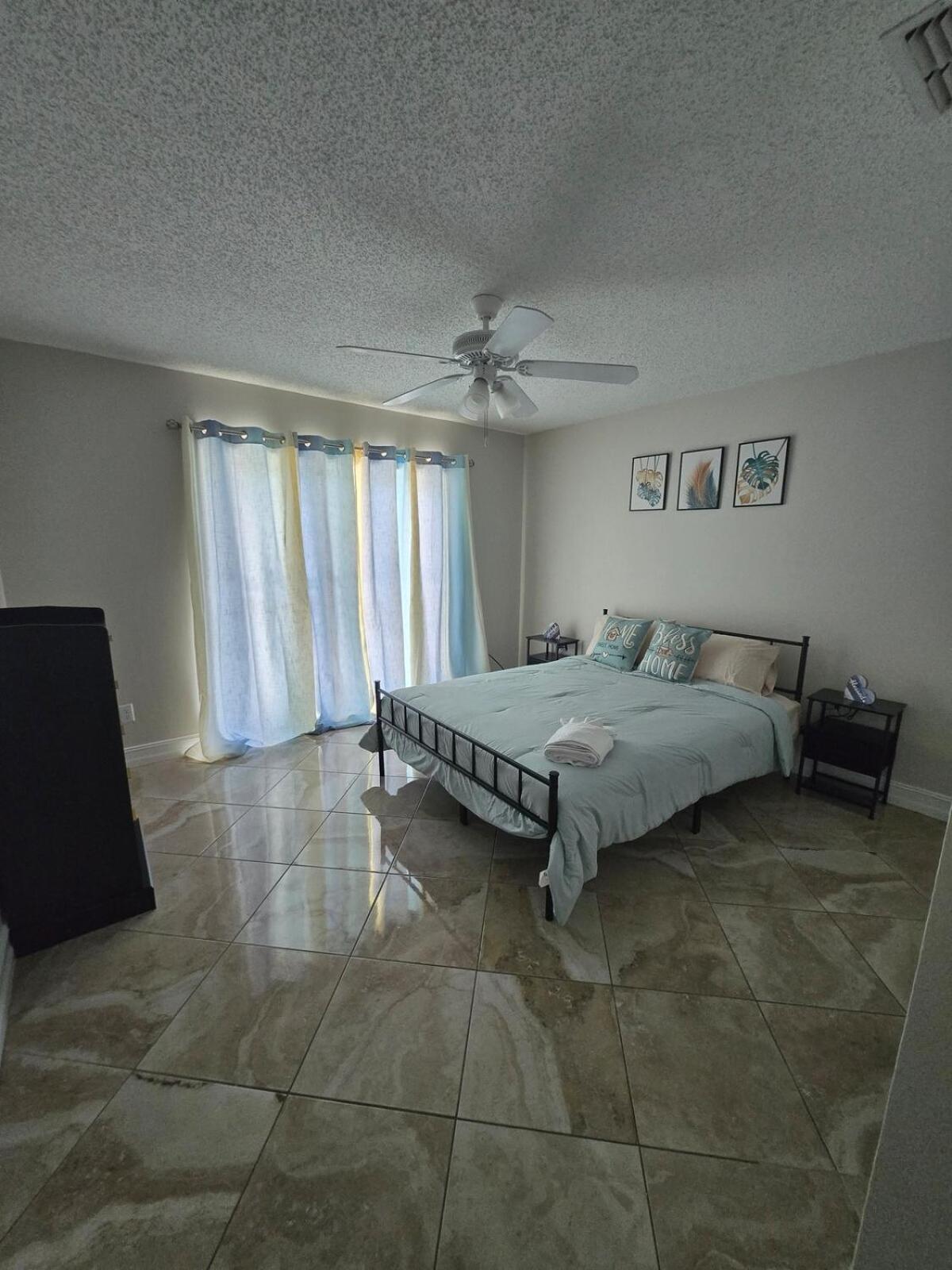 Family Oasis W Pool, Near Beaches And Parks Apartment *