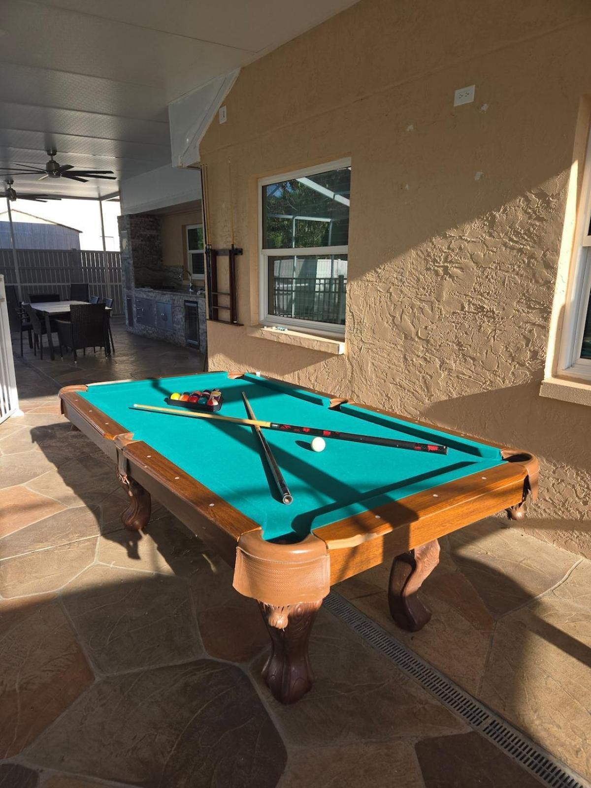 Family Oasis W Pool, Near Beaches And Parks Tampa