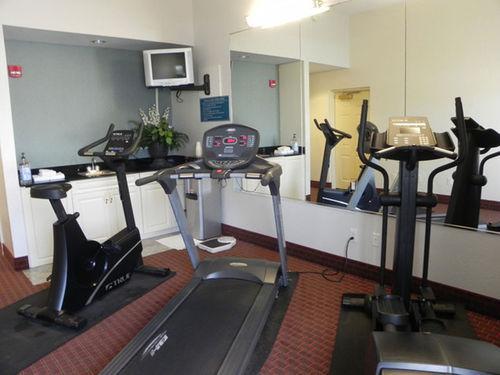 Hotel La Quinta By Wyndham Bay Area-tampa South 3*