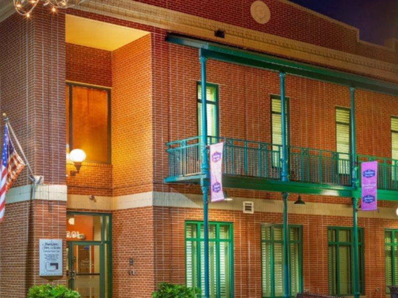 Hotel Hampton & Ybor Downtown 3*